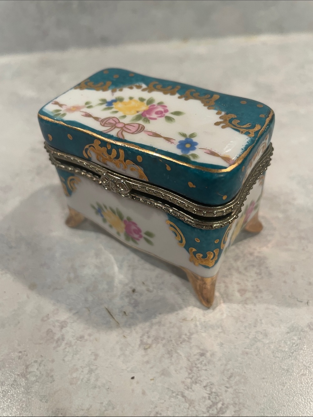 Vintage Porcelain Footed Trinket Box